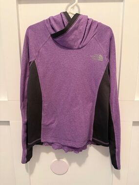 Girls The North Face Purple Hooded Pullover with Black Panels size small 7-8